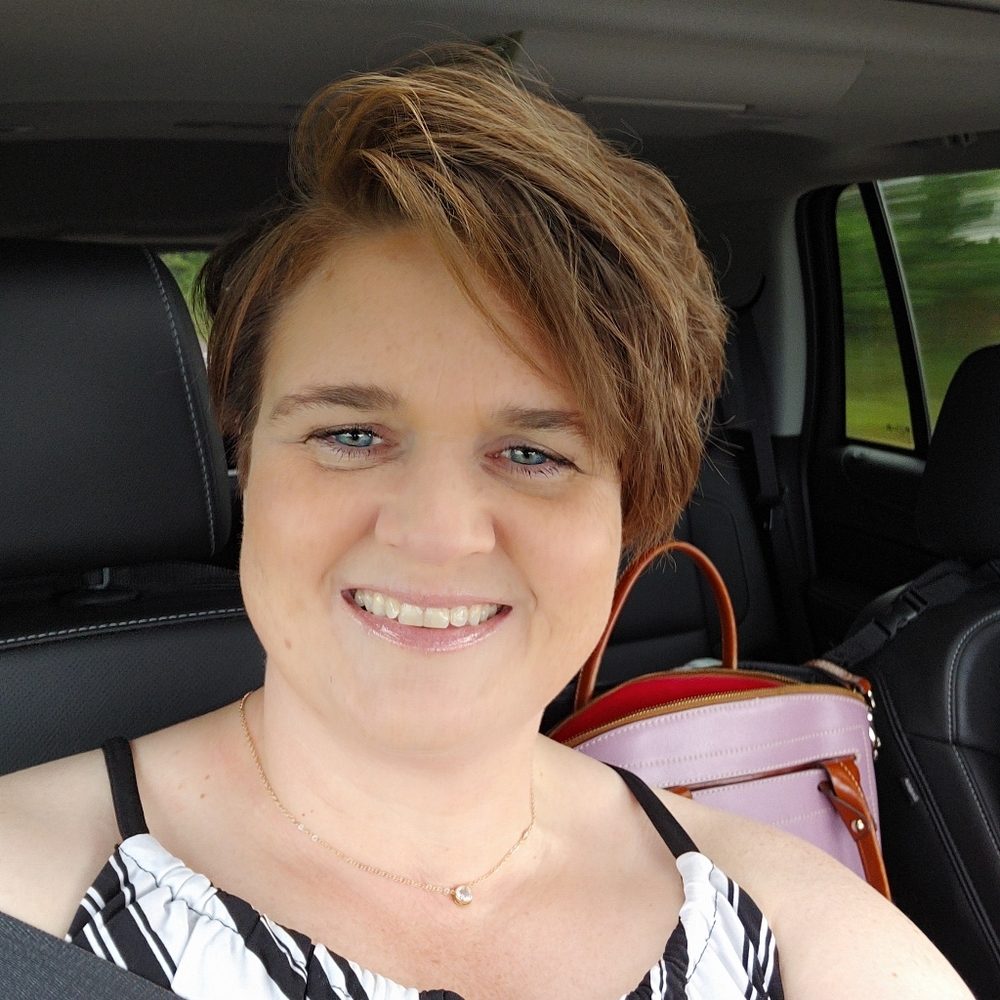 Meet your Posher, Ellen